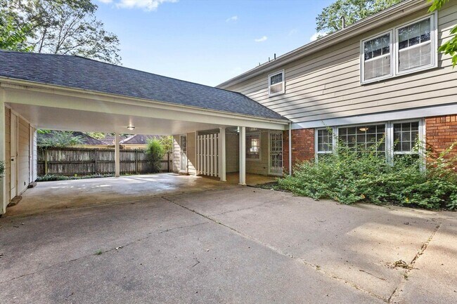 Building Photo - 7253 Stamford Dr