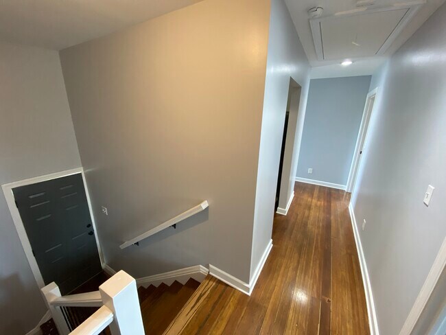 Entry way - 2454 S 17th St