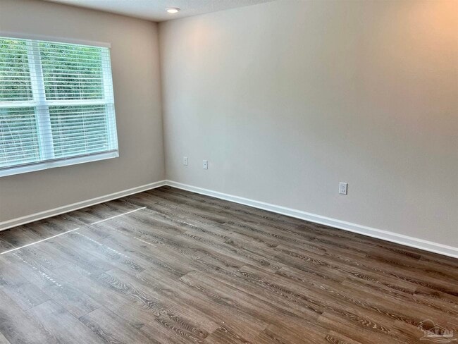 Building Photo - 4119 Whitetail Ln