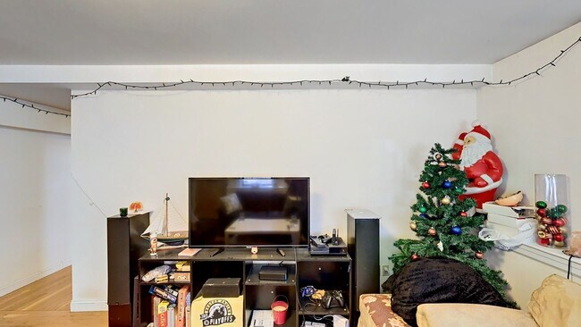 Building Photo - 17 Glenville Ave #23 Boston MA 02134