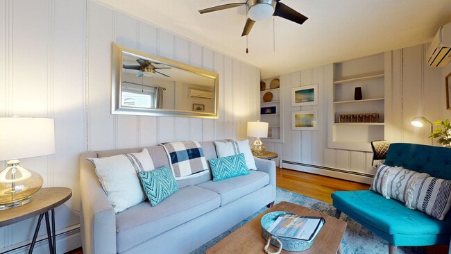 Building Photo - 282 Washington St