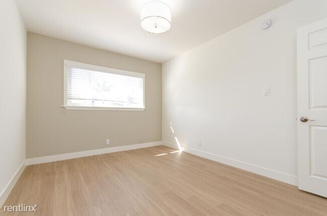 Building Photo - 3724 Inglewood Blvd