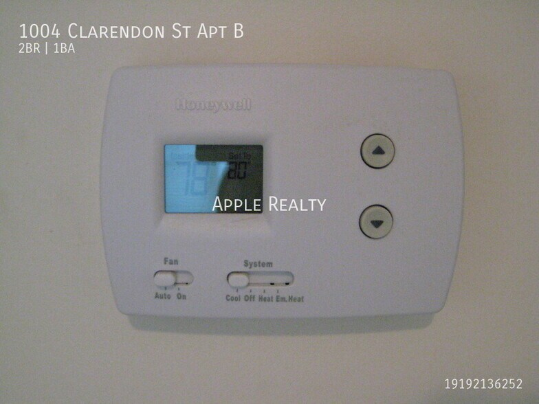 Building Photo - 1004 Clarendon St