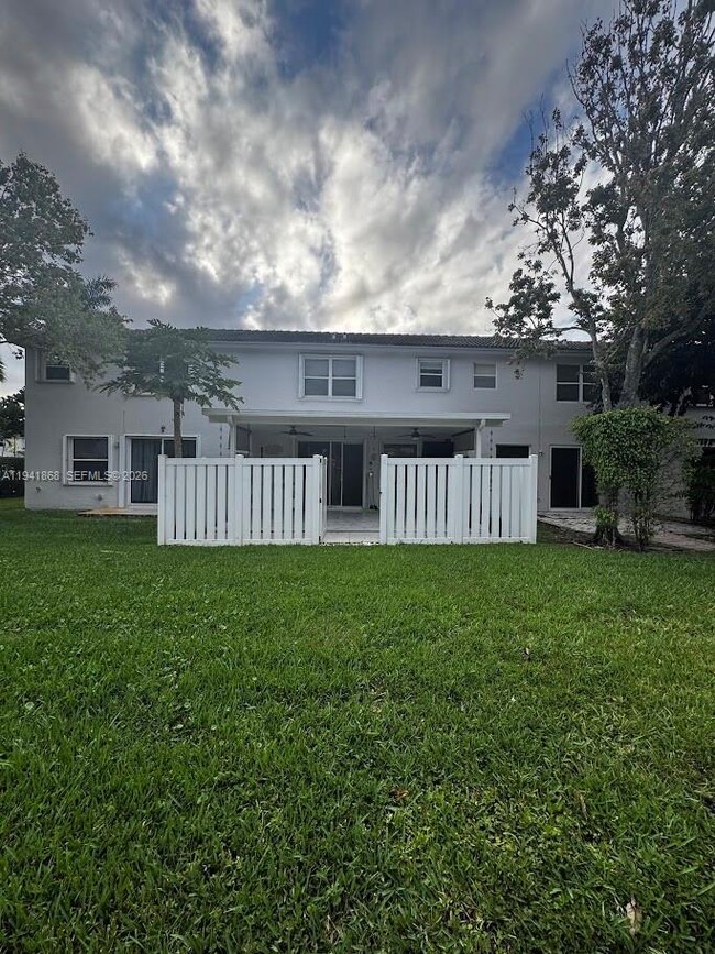 Building Photo - 119 SW 168th Terrace