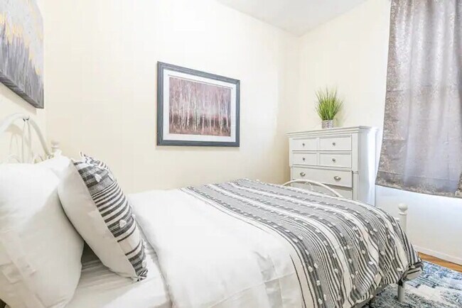 Building Photo - 348-350 East 119th Street-SI ID1323986P