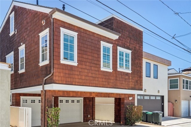 Building Photo - 611 Marigold Ave