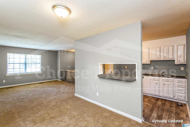Building Photo - 4021 Debby Dr