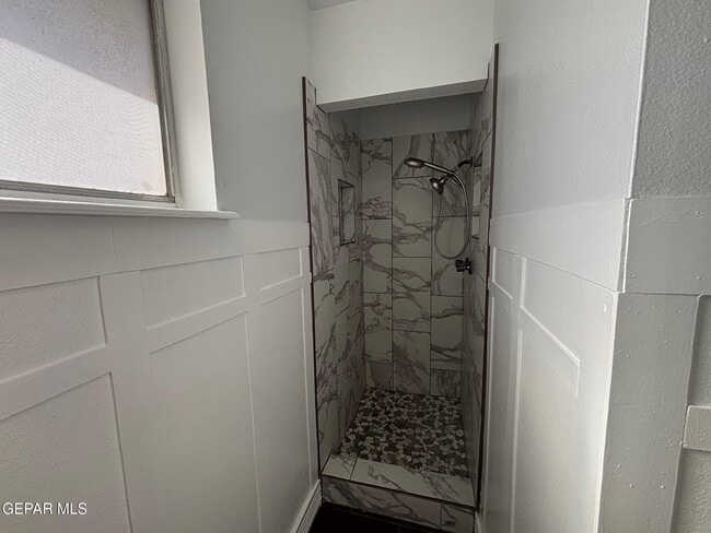 Building Photo - 8079 Disney Dr