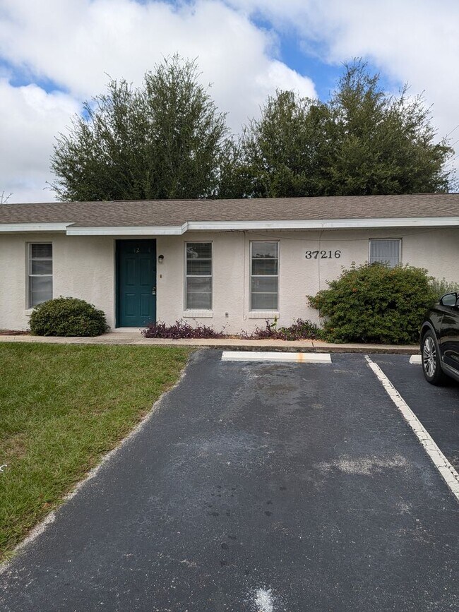 Building Photo - 1 bed/1 bath $1000/month in Dade City!