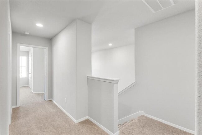 Building Photo - 2711 Totley Rd