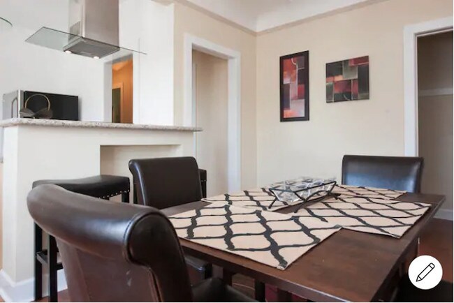 Dinning Room - 1203 Gordon St