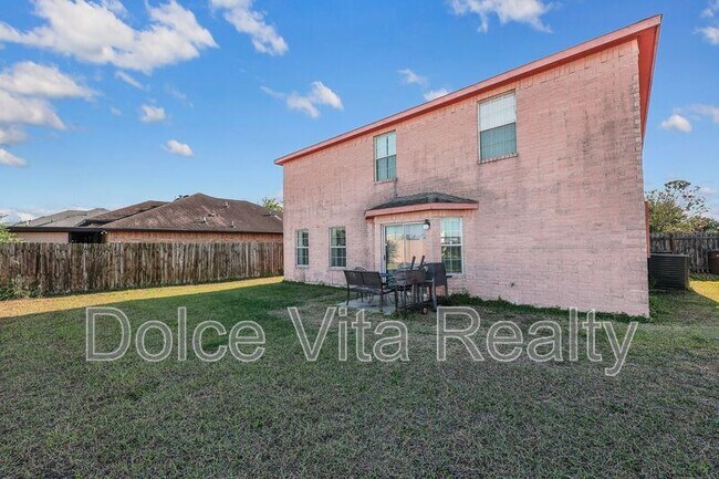 Building Photo - 2710 Baylor Ave