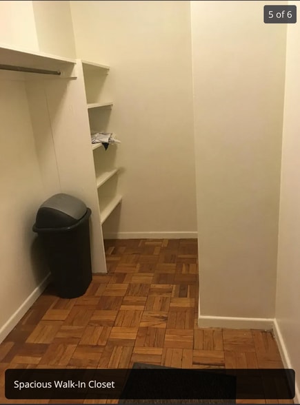 Spacious Closet - 950 25th St NW