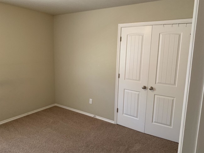 Building Photo - 2364 NW 197th St