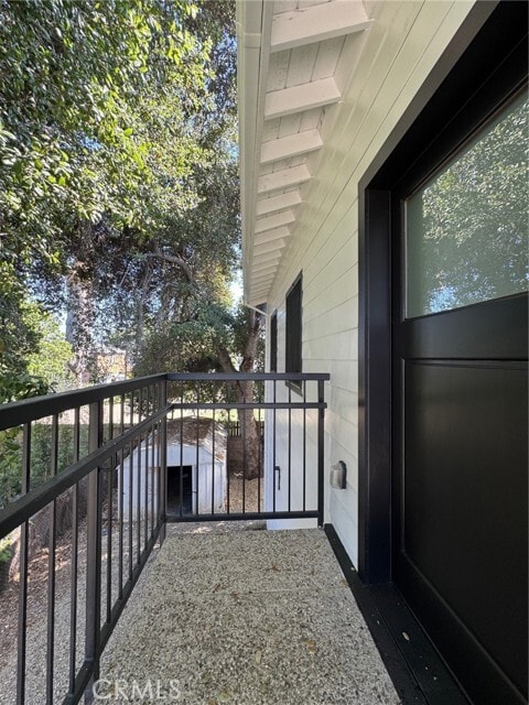 Building Photo - 122 E Brookdale Pl
