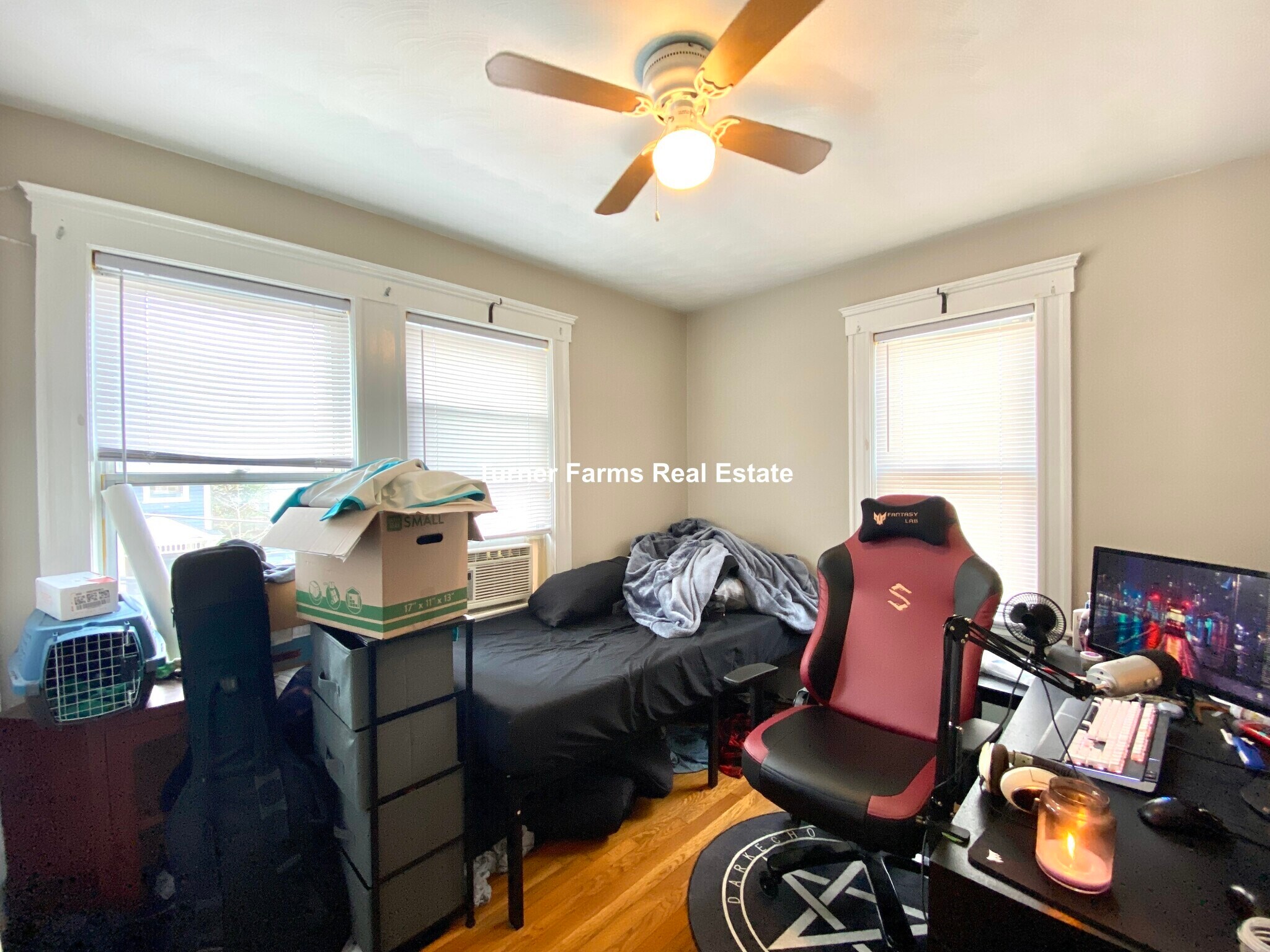 Building Photo - 9 Arlington St