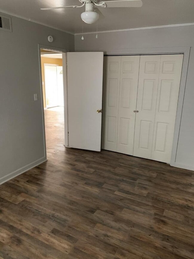Building Photo - 1509 Meyers Pl