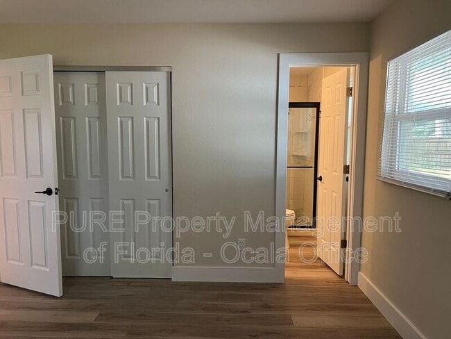 Building Photo - 7509 SW 78th Pl