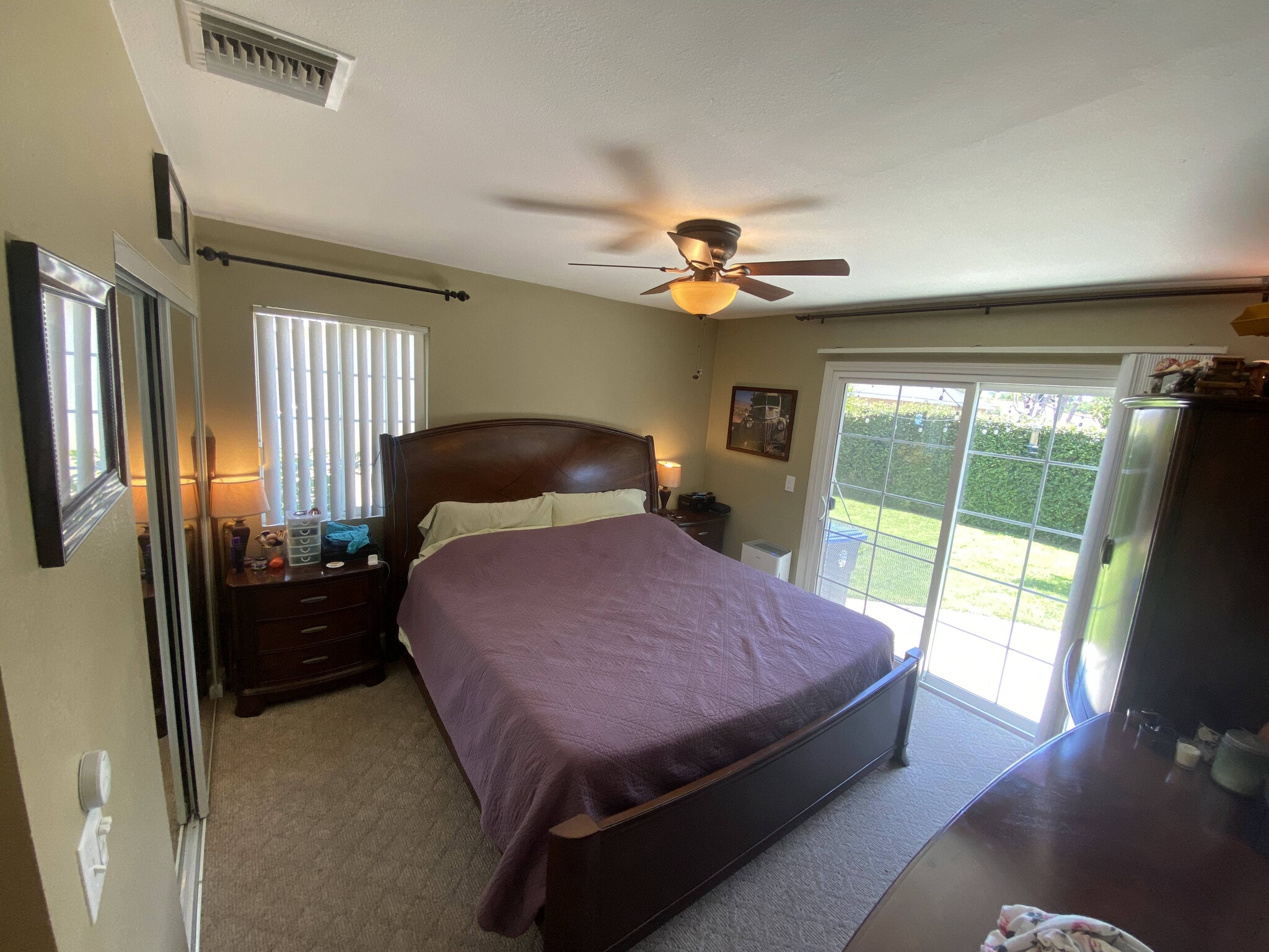 Building Photo - 172 W Elm Ct