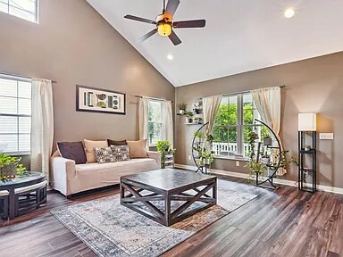 Building Photo - 6138 Highlander Dr