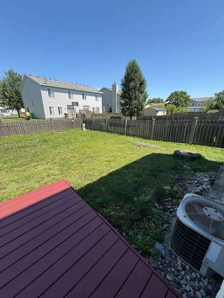 Building Photo - 757 Bayles Dr