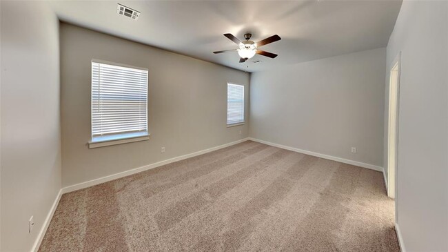 Building Photo - 17401 Lantana Loop