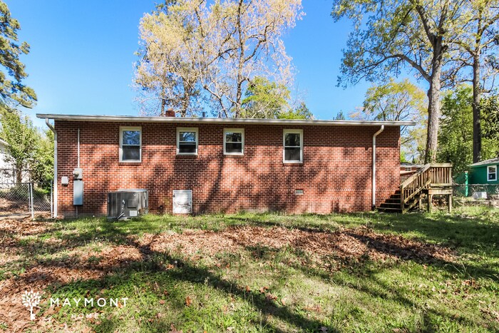 Building Photo - 1633 Overhill Rd