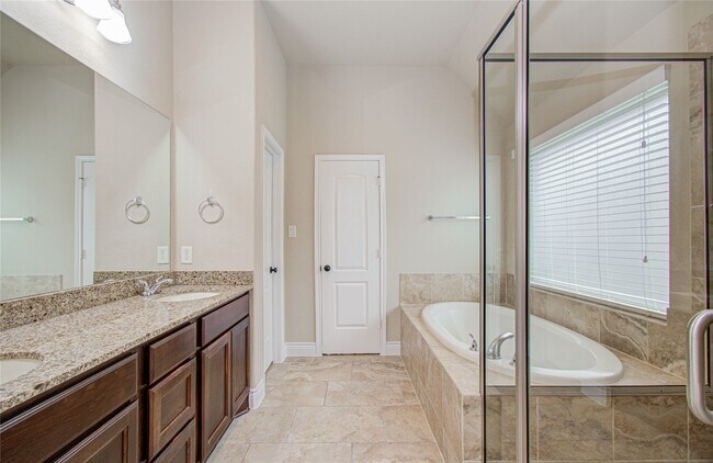 Building Photo - 3814 Trophy Ridge