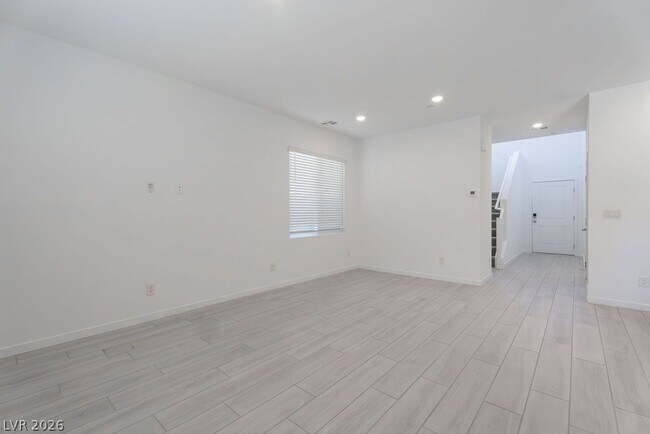 Building Photo - 621 Camilla Crk St
