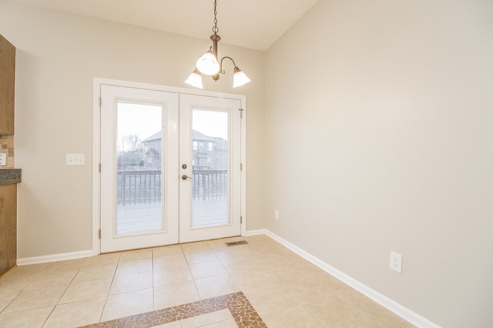 Building Photo - 105 Latham Ct