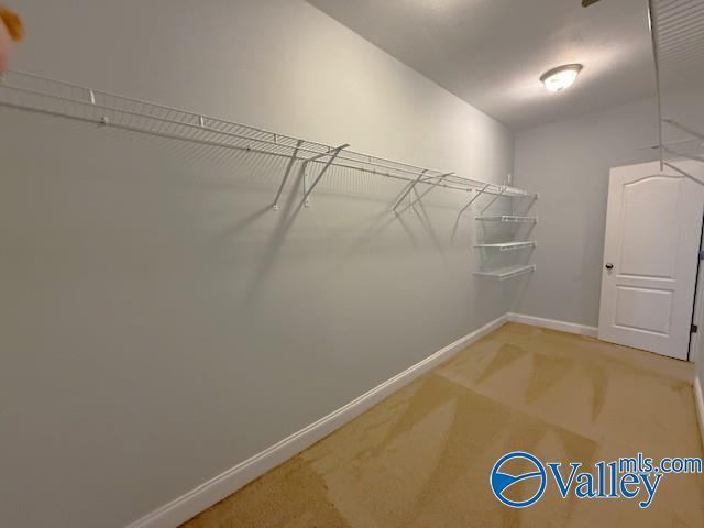 Building Photo - 5033 SE Valley Cove Dr