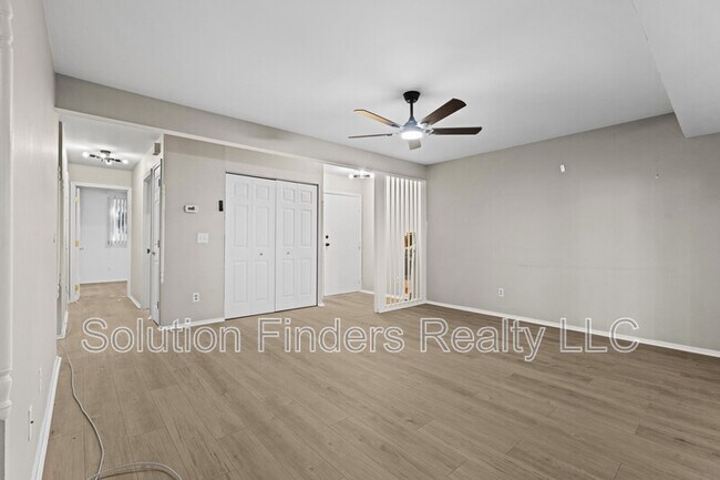 Building Photo - 211 Crocker Dr