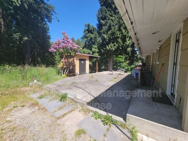 Building Photo - 9222 NE 180th St