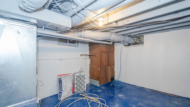 Building Photo - 1441 S State St