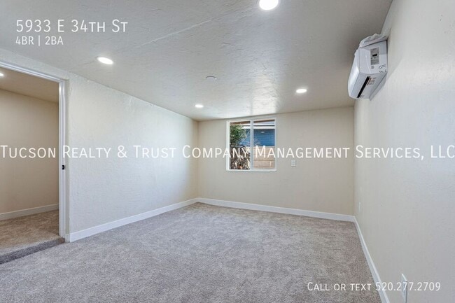 Building Photo - 5933 E 34th St