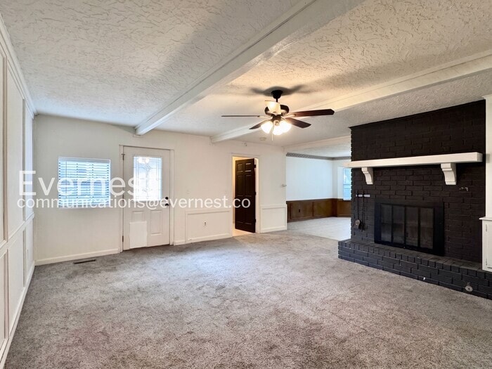 Building Photo - 909 W Glendale St