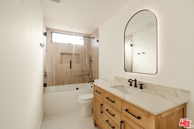 Building Photo - 1954 S Garth Ave