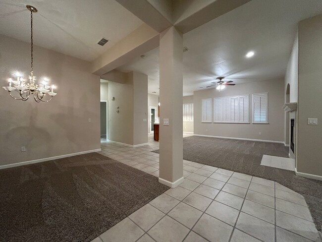 Building Photo - Senior Community for those 55+ Large 2 bed...