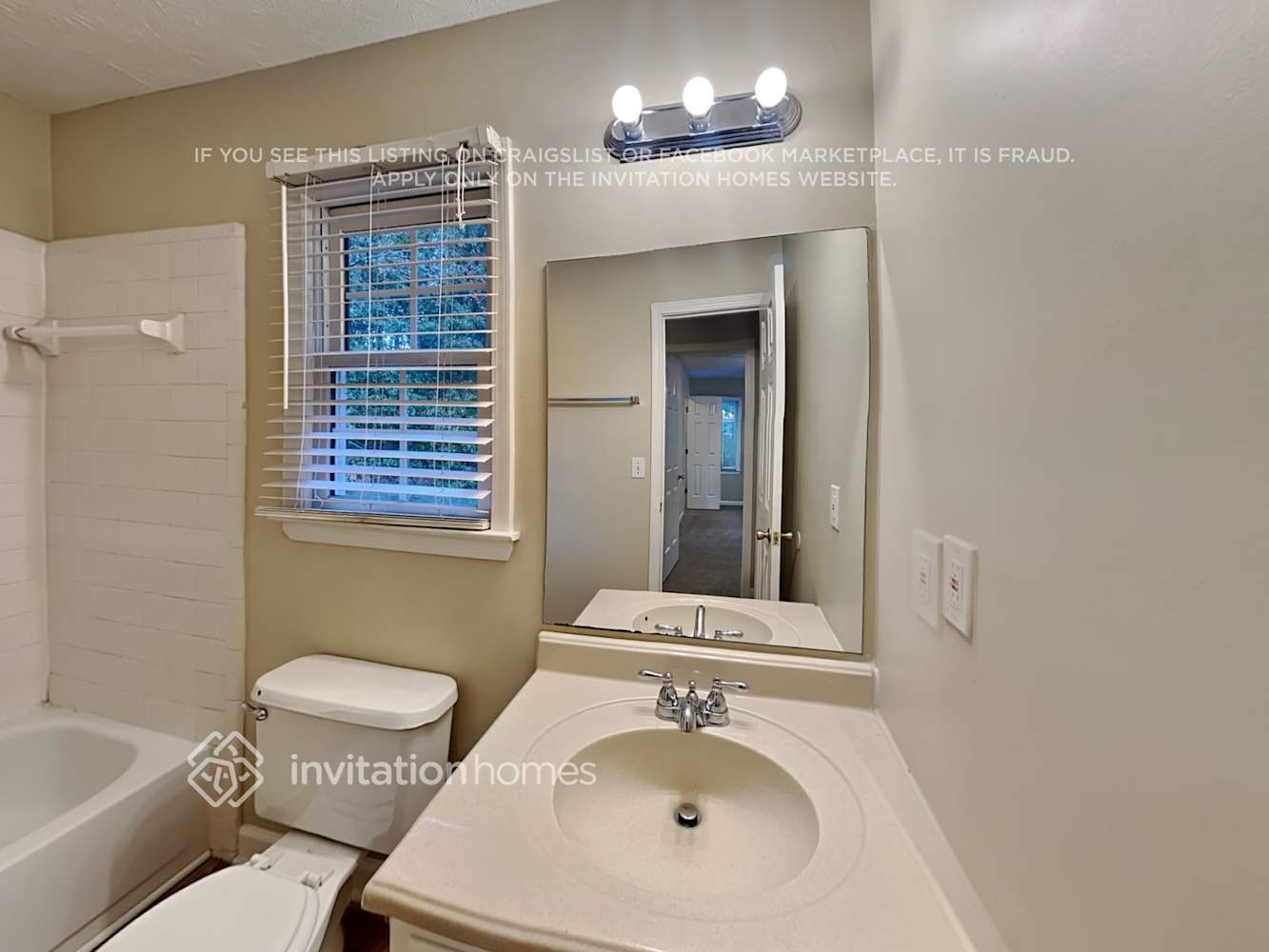 Building Photo - 2536 Ashworth Lake Rd