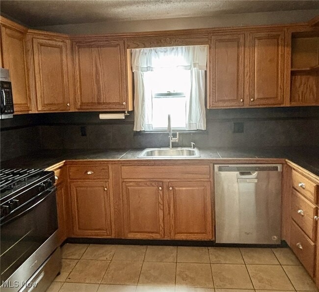 Building Photo - 35 E Faith St