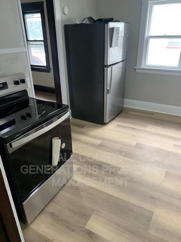 Building Photo - 19509 Chickasaw Ave