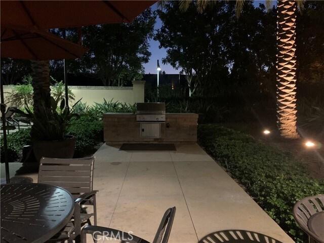 Building Photo - 51 Kempton