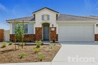 Building Photo - 1705 Lorraine Dr