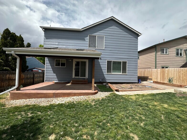 Building Photo - 3245 Richmond Dr