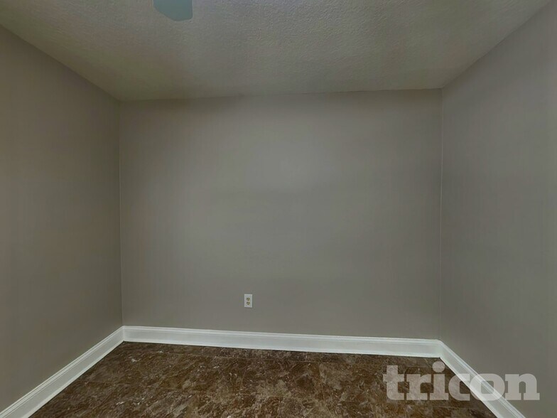 Building Photo - 2313 Pleasure Run Dr