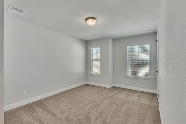 Building Photo - 1718 Zachary Ave