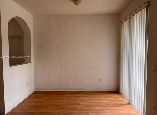 Building Photo - 4405 SW 160th Ave