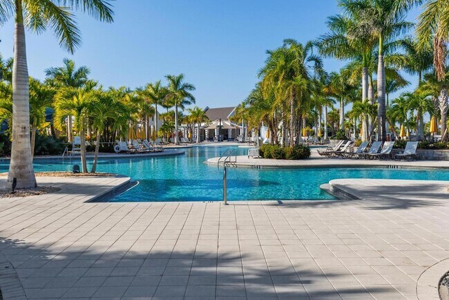 Building Photo - 4616 Longwood Lk Sq