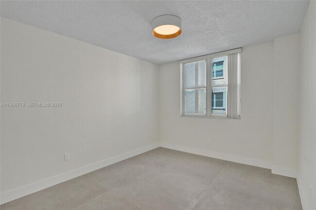 Building Photo - 1834 Brickell Ave