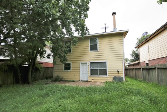 Building Photo - 6923 Cheshire Park Rd